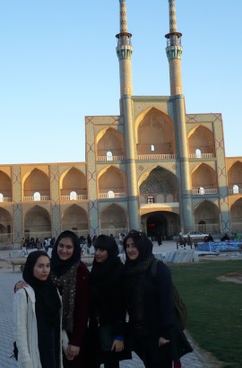 اردوی یزد - هنرستان مائده